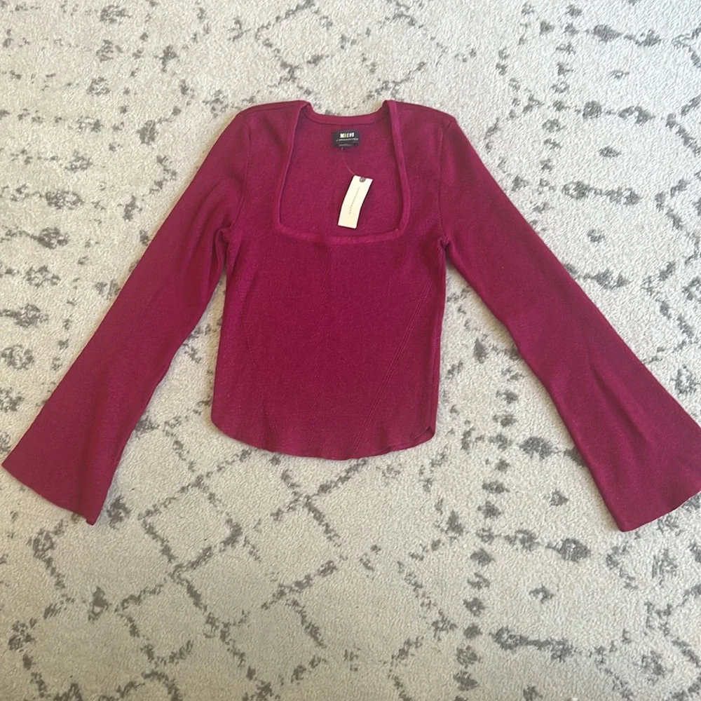 Maeve by Anthropologie NWT Square Neck Bell Sleeve Sweater Raspberry Sparkle - Picture 5 of 9
